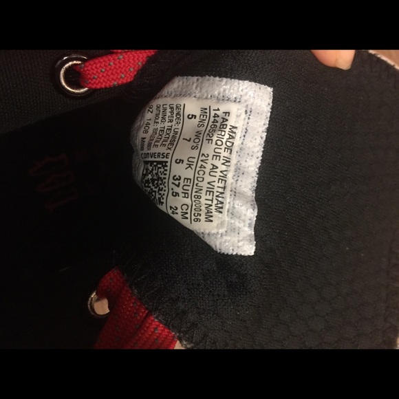 Converse - Picture 6 of 6